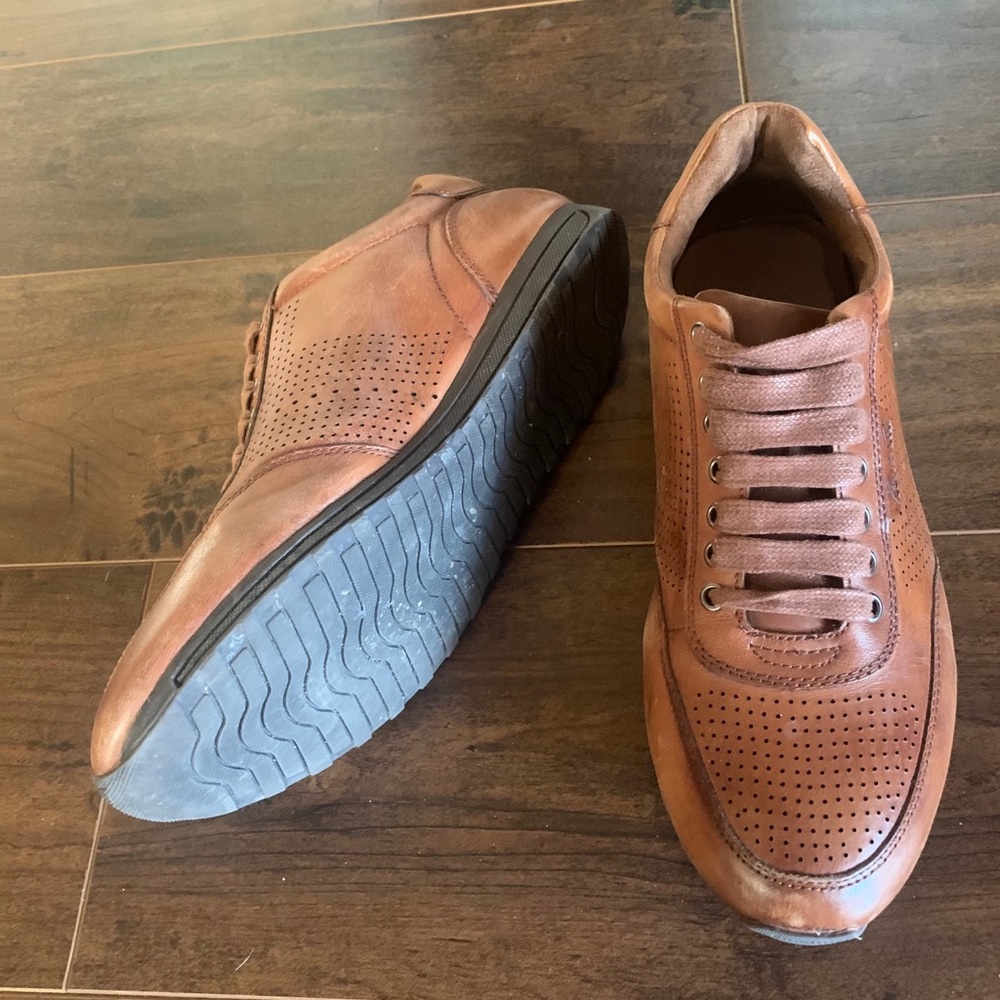 Kenneth Cole Men’s Shoe